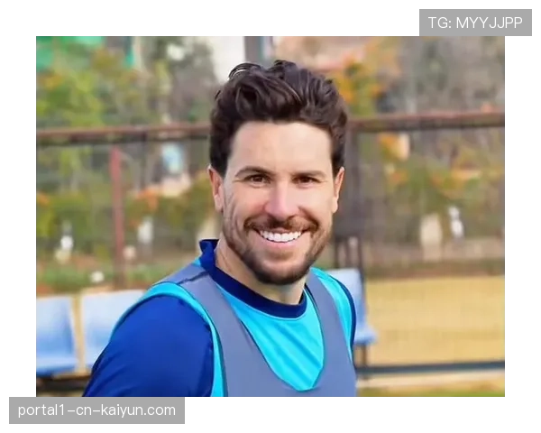 三镇外援绍尔复出盘活进攻 客场带走一分表现可圈可点 三镇外援绍尔复出盘活进攻 客场带走一分表现可圈可点